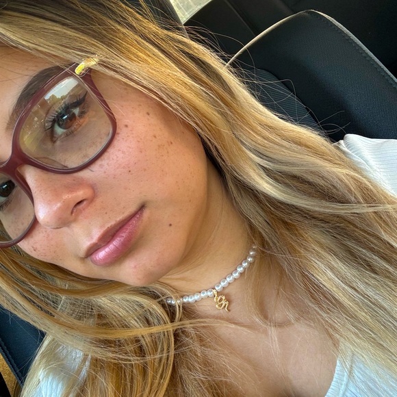 Meet your Posher, Vaneza - Picture 1 of 1